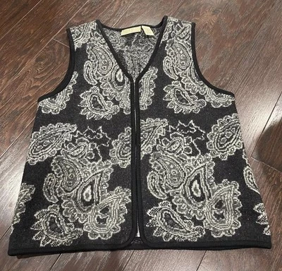 Studio Works 100% Wool Vest Women Size Medium Paisley Boho Zip - Image 1 of 4