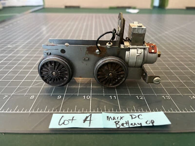 Marx Train RARE DC BATTERY OPERATED MOTOR Locomotive Engine Chassis Frame LOT A - Image 1 of 4