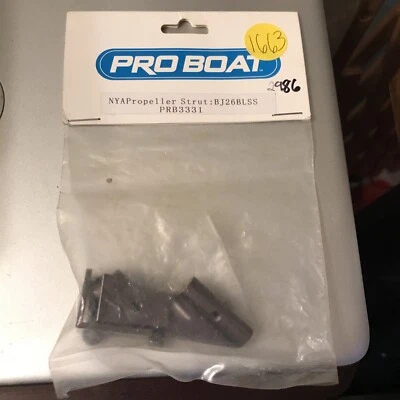 pro boat nya propeller Strut :bj26blss prb3331 *** - Image 1 of 4