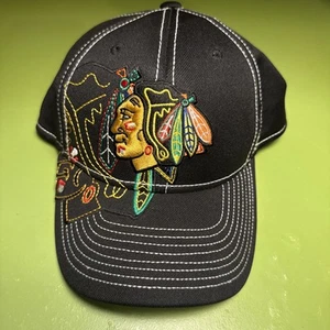 Chicago Blackhawks Mütze Cap Fitted S-M NHL Center Ice Schwarz Grau Stretch Herren - Bild 1 von 8