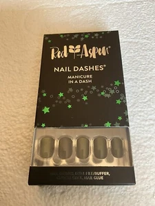 Red Aspen Marlie In Retrograde Short Square Nail Dash - Picture 1 of 1