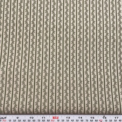 Country Essentials Summer Connecting Threads 2008 Green Cotton by the HALF YARD - Image 1 of 2