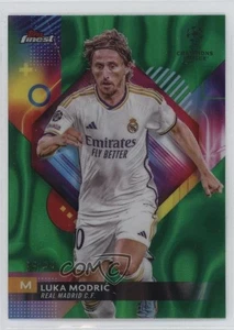 Refractor de lava verde Topps Finest UEFA Club Competitions 2023-24/99 Luka Modric - Imagen 1 de 3