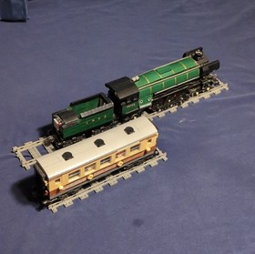 LEGO Emerald Night Train Set 10194 Complete Locomotive Cars Track