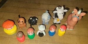 Vintage Fisher Price Original Little People and ANIMALS ~ Lot of 11 ~ 70 THUR 9O - Picture 1 of 13