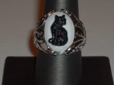 Anillo camafeo antiguo tono plateado blanco y negro gato negro (cateo) - talla 9 - 1 pieza Foto 1 de 4