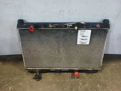 Radiator from 2013 Toyota Venza 2.7L AT 12437862 - Image 1 of 4