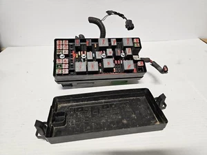 2007-2008 Ford Mustang Fusebox Fuse Box Relay Module (MATCH 7R3T 14K001) - Picture 1 of 10