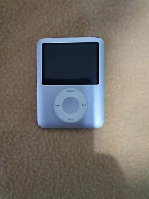 Apple iPod Nano 3rd Generation - 4GB - Good Condition - Fast Dispatch - Image 1 of 2