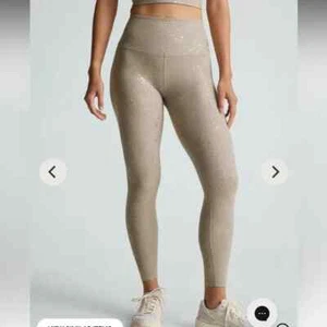 Beyond Yoga Lucky Stars SoftShine High Waisted Midi Legging Womens Medium - Picture 1 of 3