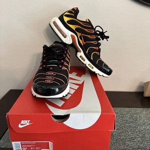 Nike Air Max Plus Reverse Sunset Shoes Black Orange Shoes DC6094-001 Men’s 9.5 - Picture 1 of 8