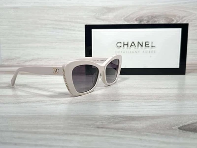 Chanel 5481 Cat Eye Pearl Sunglasses White & Gold 1255/S6 - Ships Now! - Image 1 of 4