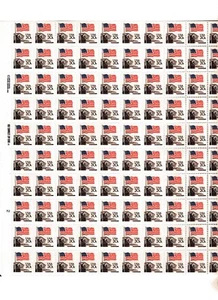 U.S.  DEFINITIVE SHEET OF 100 SCOTT#1894 1981 20ct FLAG OVER SUOREME COURT P#2 - Picture 1 of 2