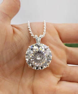 RARE 7.50 Ct Certified White Treated Diamond Solitaire Pendant in 925 Silver - Picture 1 of 7