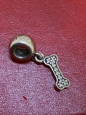 PANDORA - DIJES - DIJES COLGANTE HUESO DE PERRO (I LOVE MY DOG) - PLATA ESTERLINA Foto 1 de 4