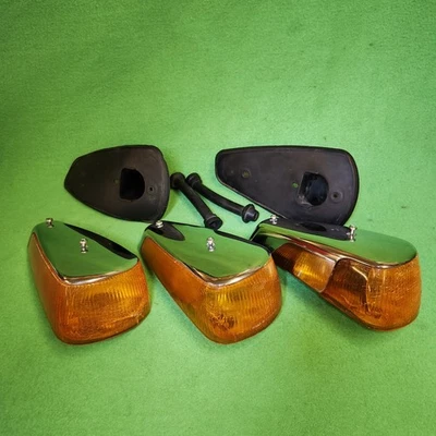 Lote de montaje de señal de giro Volkswagen Bug Super Beetle Thing 1970-1979 HELLA OEM Foto 1 de 4