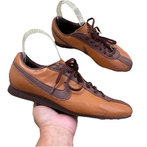 Vintage Nike Le Village Größe 8 Leder Original Swoosh Schuhe Braun Sneaker - Bild 1 von 8