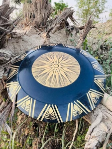 Wonder Woman Escudo 22" Réplica - Cosplay Regalo Halloween Disfraz LARP Ideas de Regalo - Imagen 1 de 8