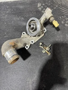 99 00 01 02 03 04 MUSTANG GT 4.6L 2V OIL COOLER OIL FILTER ADAPTER OEM W/ Bolts - Picture 1 of 8