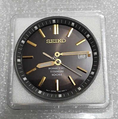 Seiko KINETIC TITANIUM quadrante parte 28,5 mm 5M82-0BF8 Seiko parte quadrante originale - Immagine 1 di 4