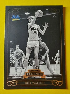 HOF BILL WALTON #64 UCLA BRUINS - 2008-09 PASE DE PRENSA LEGENDS NBA - Imagen 1 de 3