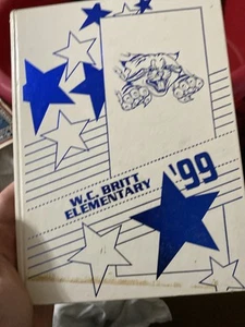 WC Britt Elementary 1998 - 1999 Yearbook Snellville GA Britt Bobcats SGHS Comets - Picture 1 of 5