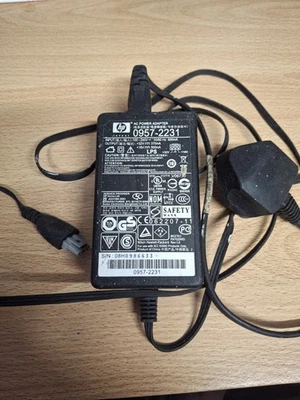 Genuine HP 0957-2231 Printer AC Power Adapter IN 600mA with Mains Power Cable - Image 1 of 3