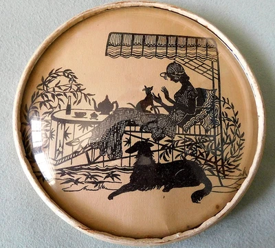 Cuadro antiguo redondo de vidrio burbuja con marco de cartón Foto 1 de 3