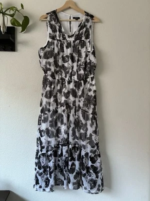 Vera Wang Black White Handkerchief Pullover Sleeveless Dress Stretch Waist Sz XL - Image 1 of 4