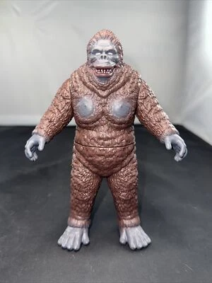 Y-MSF RAYMOND TOYS 6” 1962 KING KONG VS GODZILLA NEW LARGER SCULPT - Image 1 of 4