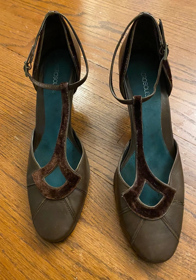 Aerosoles Women’s Brown Leather Strapped Lower Heels Comfortable Sz 9 - Image 1 of 4