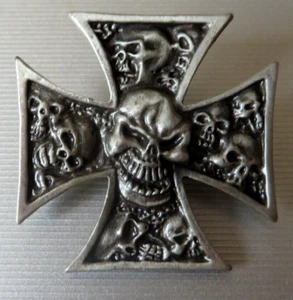 Chopper Kreuz - Eisenkreuz - Skul Pin - Motorrad Biker - Chopper - K-1 - Picture 1 of 4