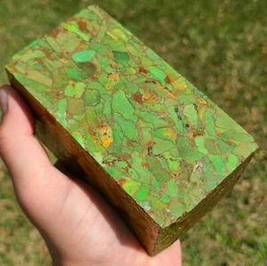 MOHAVE GREEN TURQUOISE & BRONZE LAPIDARY COMPRESSED ROUGH BLOCK 2LB 9.0OZ - Picture 1 of 7