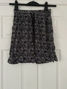 Ladies Navy/white Short Skirt By Fat Face Size 12 - Picture 1 of 2