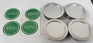 CLASSIC MINI GREEN 'MINI' WHEEL CENTRE CAPS ROVER MINILITE SPORTSPACK 4GK5 - Picture 1 of 1