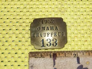 Insignia de chofer Omaha 1952 vintage licencia # 133 - Omaha, Nebraska - Imagen 1 de 2