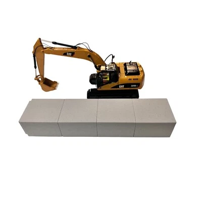 Precast Concrete Box Culvert Scale Model 1/64 4 Peice Set - Image 1 of 4