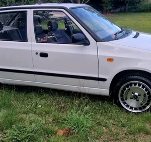 Skoda Felicia Door Moulding OSF 5 Door 1998-2000 BRAND NEW UNUSED FREE POSTAGE - Picture 1 of 1