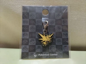 Pokemon Center Metal Charm Minis Key Chain Ring Zapdos 145 2024 Ver. - Picture 1 of 3