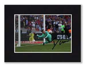 FOTO firmada 8X6 Mount Dean Henderson Crystal Palace preimpresión lista para enmarcar - Imagen 1 de 3