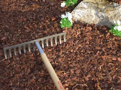 STEIGERWALD-GARDENS 1 Palette im Big Bag 1000l Rindenmulch 10/40mm aus eigener Herstellung Kiefer