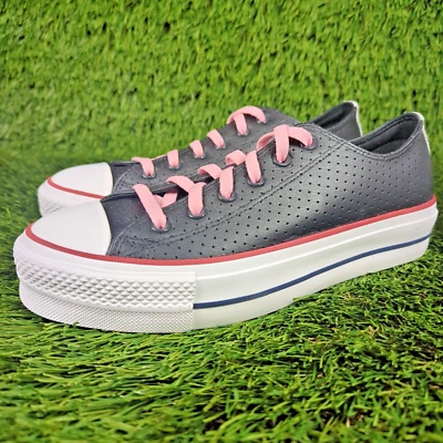 Converse Platform Chuck Taylor Perforated Leather Womens 10, Mens 8 Black Pink - Image 1 of 4