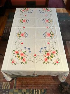 Vintage "Handmade" Scalloped French Cotton Floral Applique Tablecloth 72" x 108"