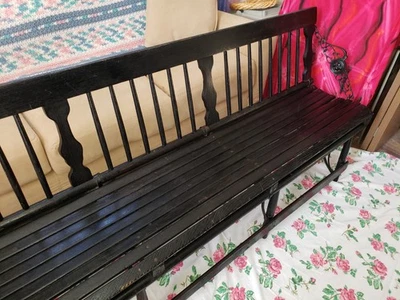 Banco de ferrocarril de madera y hierro fundido Foto 1 de 4