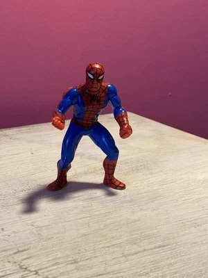 McDonald's 1995 Peter Parker Spider-Man Action Figure - Image 1 of 4