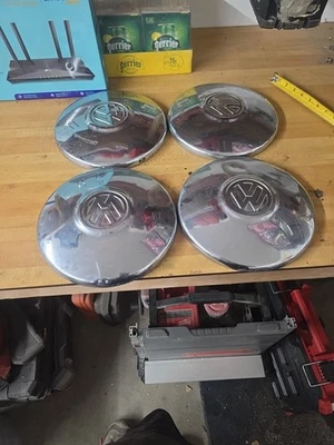 铬轮毂盖 LATE VW 甲壳虫 1968 - 1979 巴士 1971 - 1979 Ghia Type-3 Vanagon 4 件套 — 第 1/4 张图片