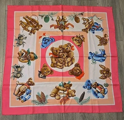 复古爱马仕丝绸围巾 90 厘米“Confidents des Coeurs”粉色泰迪熊法国 — 第 1/4 张图片