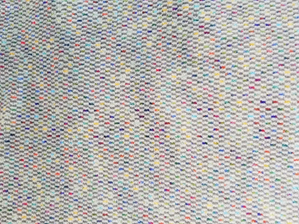 Tela de tapicería pesada de terciopelo gris azul con puntos de color 58" de ancho 6+ yardas con respaldo Foto 1 de 3