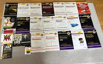 GCSE Revision Bundle Chemistry, Biology Physics, English Maths Geography History - Image 1 of 4