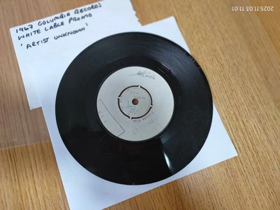 BRIAN BENNETT The Shadows - Canvas/Slippery Jim De Grize - Promo with signature - Изображение 1 из 3